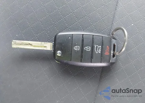 2019 Kia Sorento 2.4L Lx z USA, uszkodzony, nr VIN 5XYPGDA36KG565053